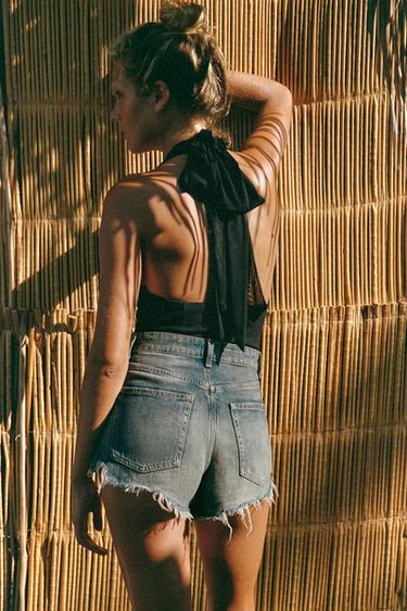 SHORT EN DENIM TRF TAILLE HAUTE DÉCHIRURES - Bleu / Gris de Zara