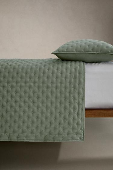TAGESDECKE GESTEPPT TUPFEN - Grün / Blau von Zara