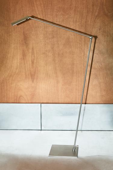 Zara LED METAL STEM DESK LAMP - Silver