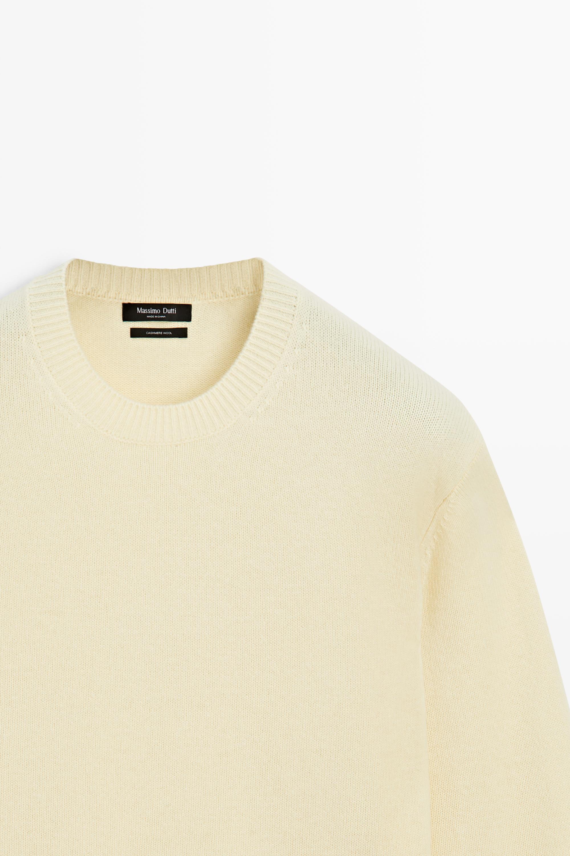 Pull en maille à col rond cachemire