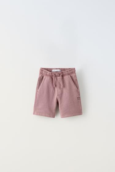 BERMUDA FELPA GARMENT DYE - Rosado de Zara