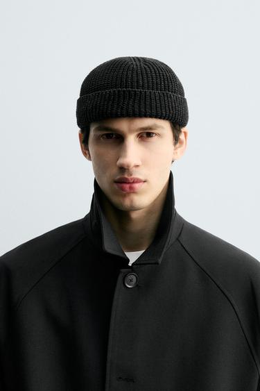 Zara SHORT HAT - Black - Image 0