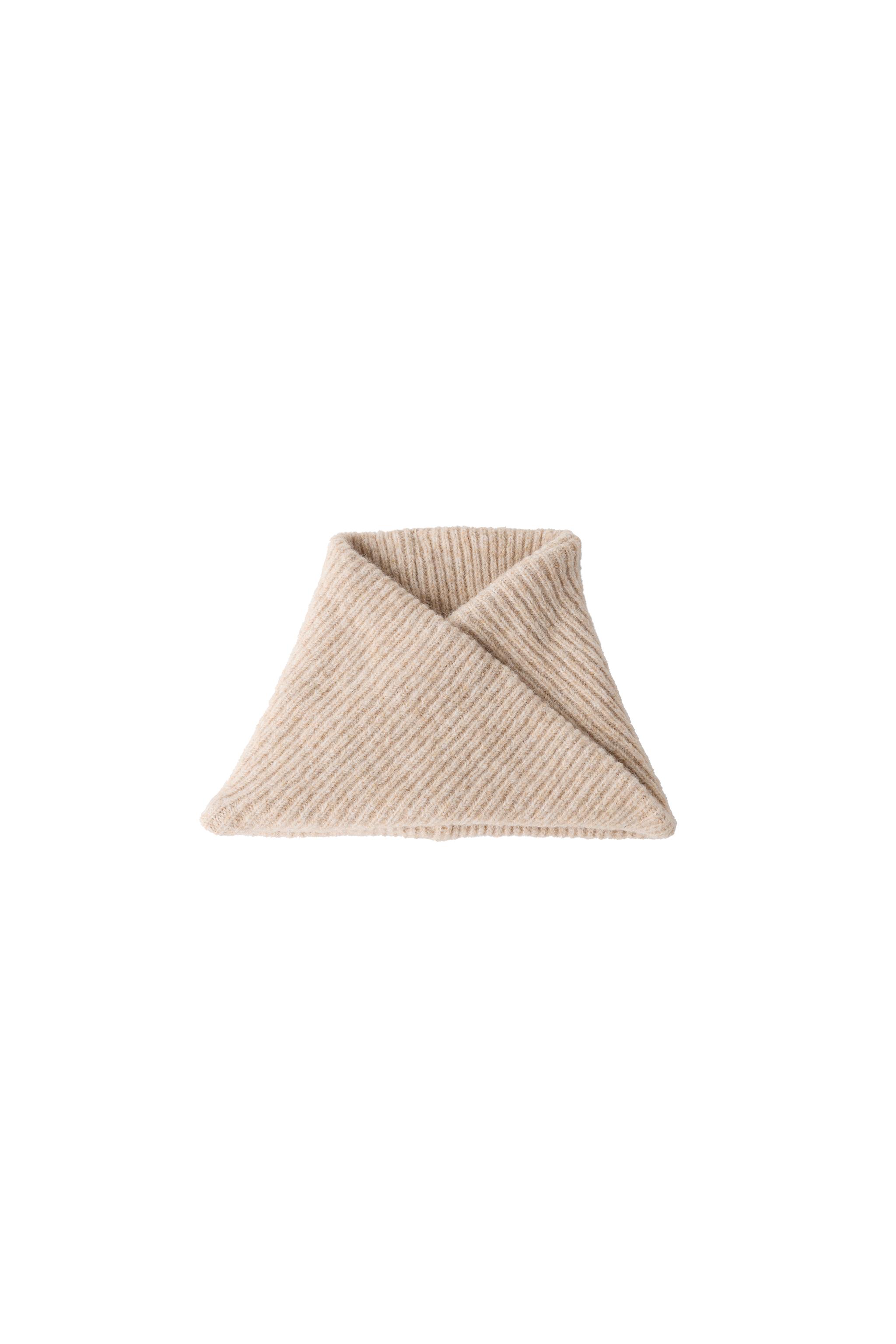 PLAIN KNIT COLLAR