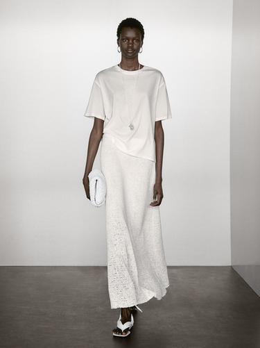 Zara T-shirt with seam detail on the sleeve - White