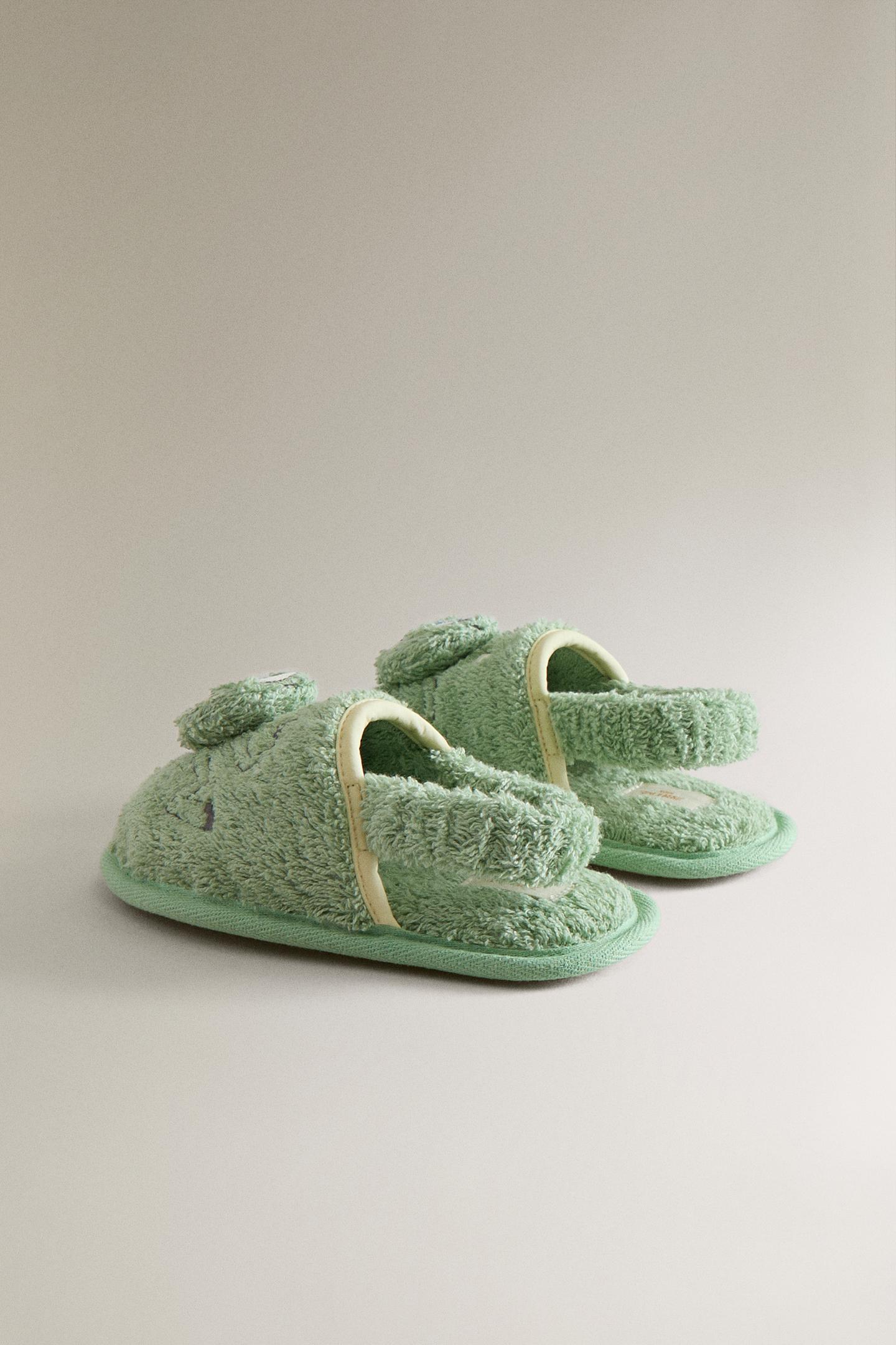Детские тапочки Zara Monsters, Inc. ©DISNEY/PIXAR Terry Bath, цвет: Зелёный — фото 4