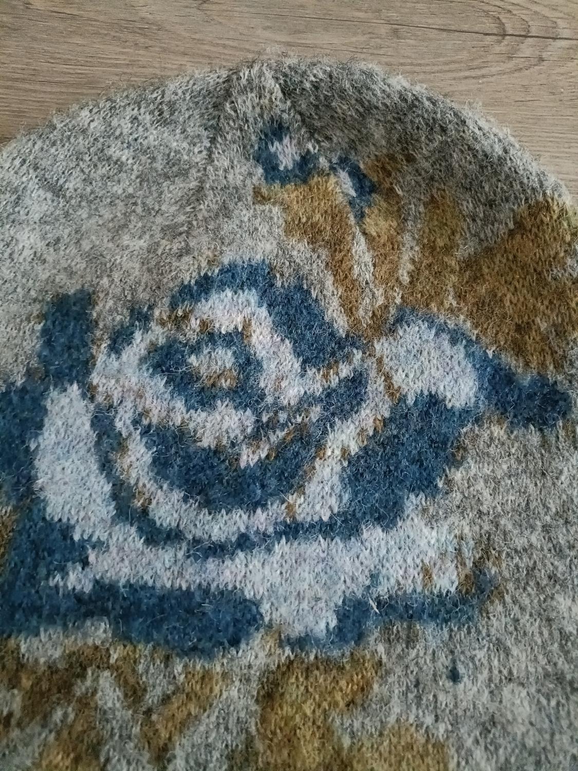 FLORAL KNIT BEANIE - Image 3