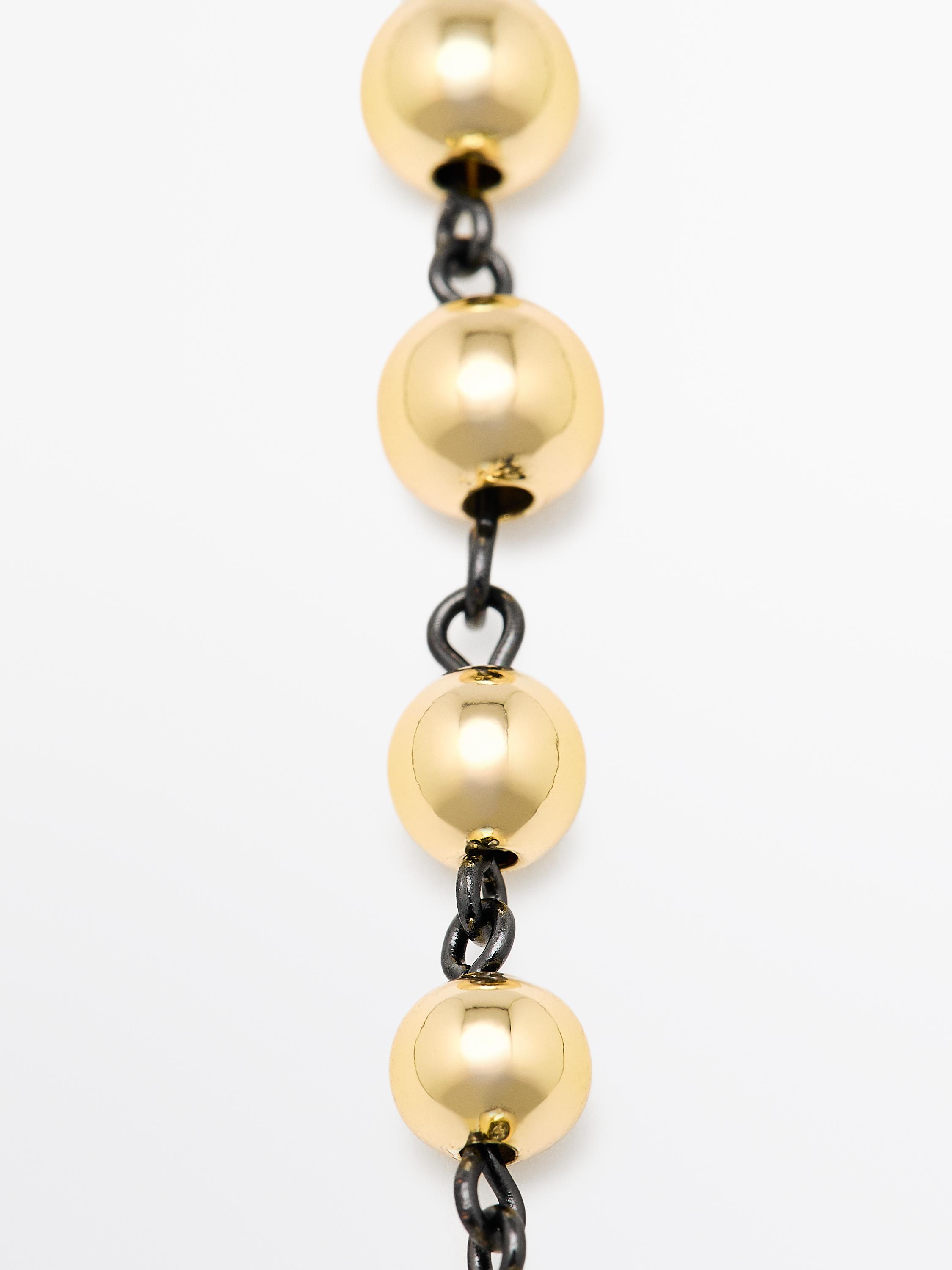 Chain necklace with beads