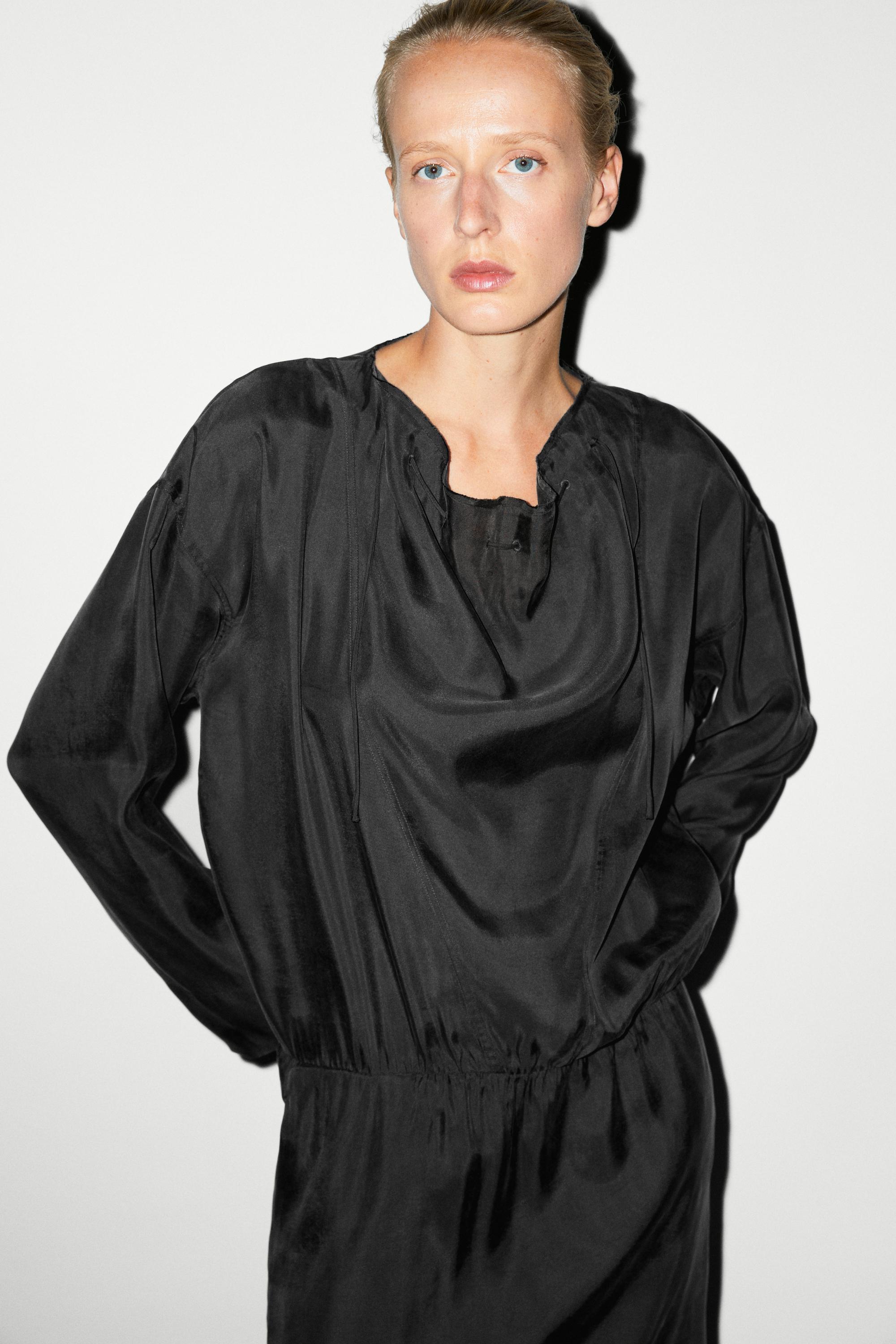 Fluid midi dress with collar detail — Black