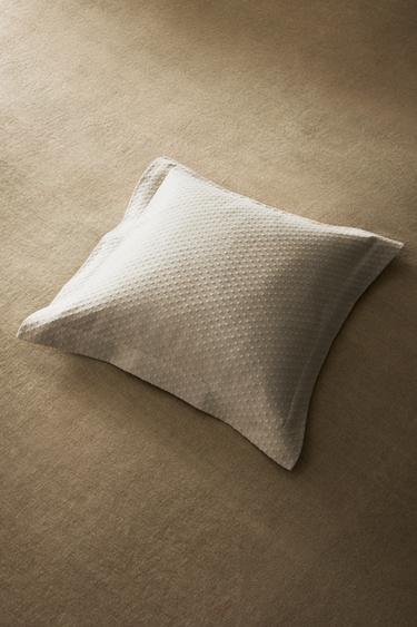 CUSHION COVER WITH POLKA DOT DESIGN - Beige by Zara