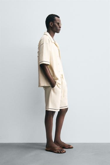 SHORT CONFORT À JOURS - Blanc cassé de Zara - Image 3