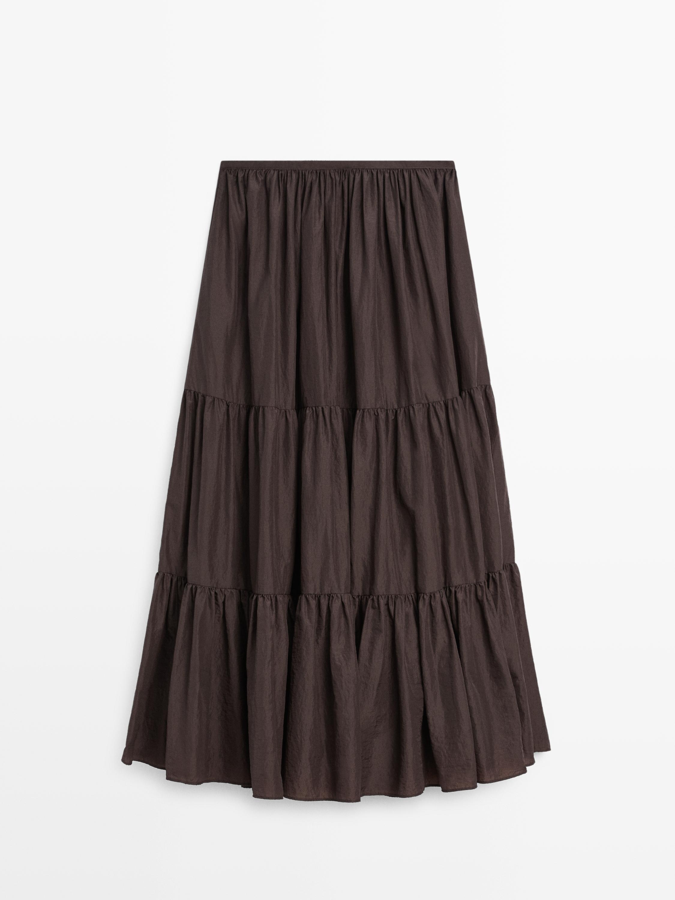 Long skirt with gathered detail