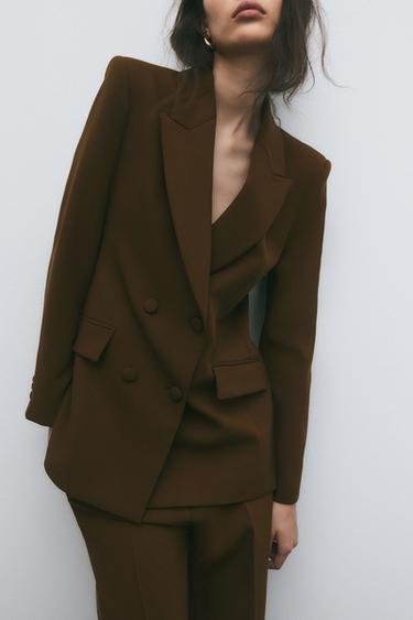 BLAZER CRUZADA BOTONES FORRADOS - Marrón de Zara