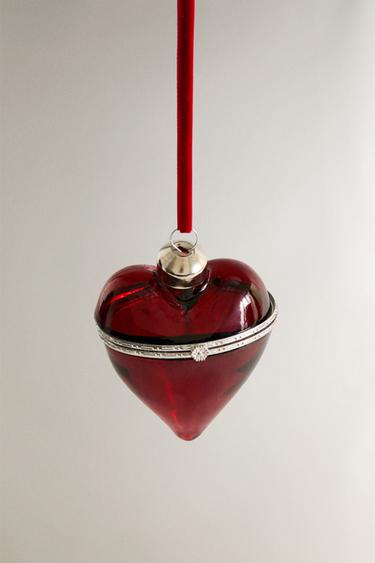 HEART BOX CHRISTMAS TREE DECORATION - Red by Zara - Image 1