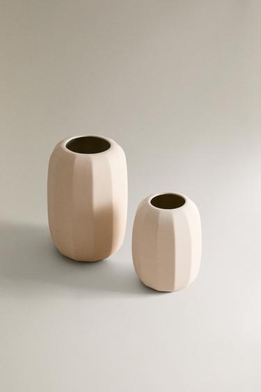 STONEWARE VASE WITH LINES - Ecru by Zara - Image 1