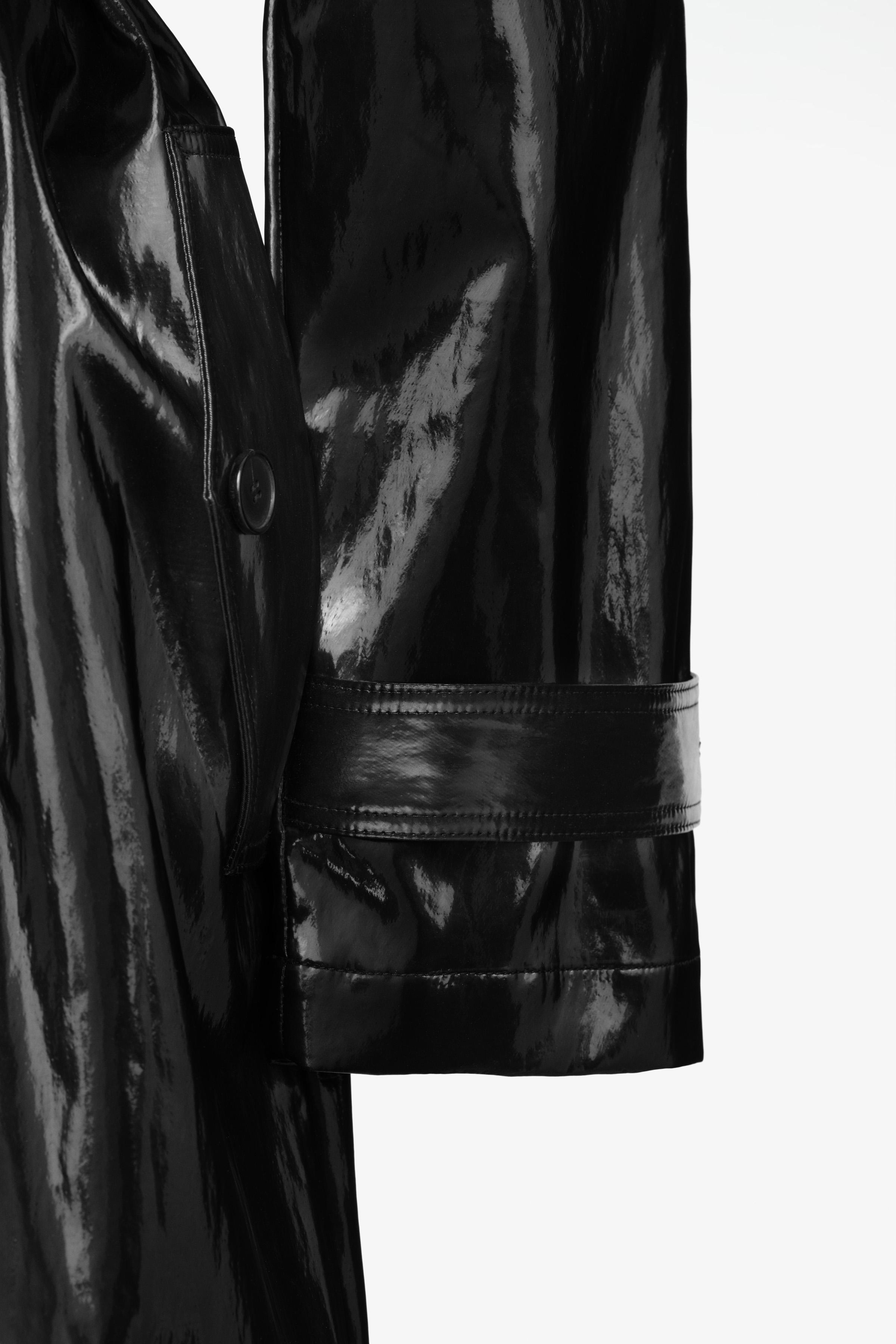 LIMITED EDITION FAUX FUR COLLAR TRENCH COAT
