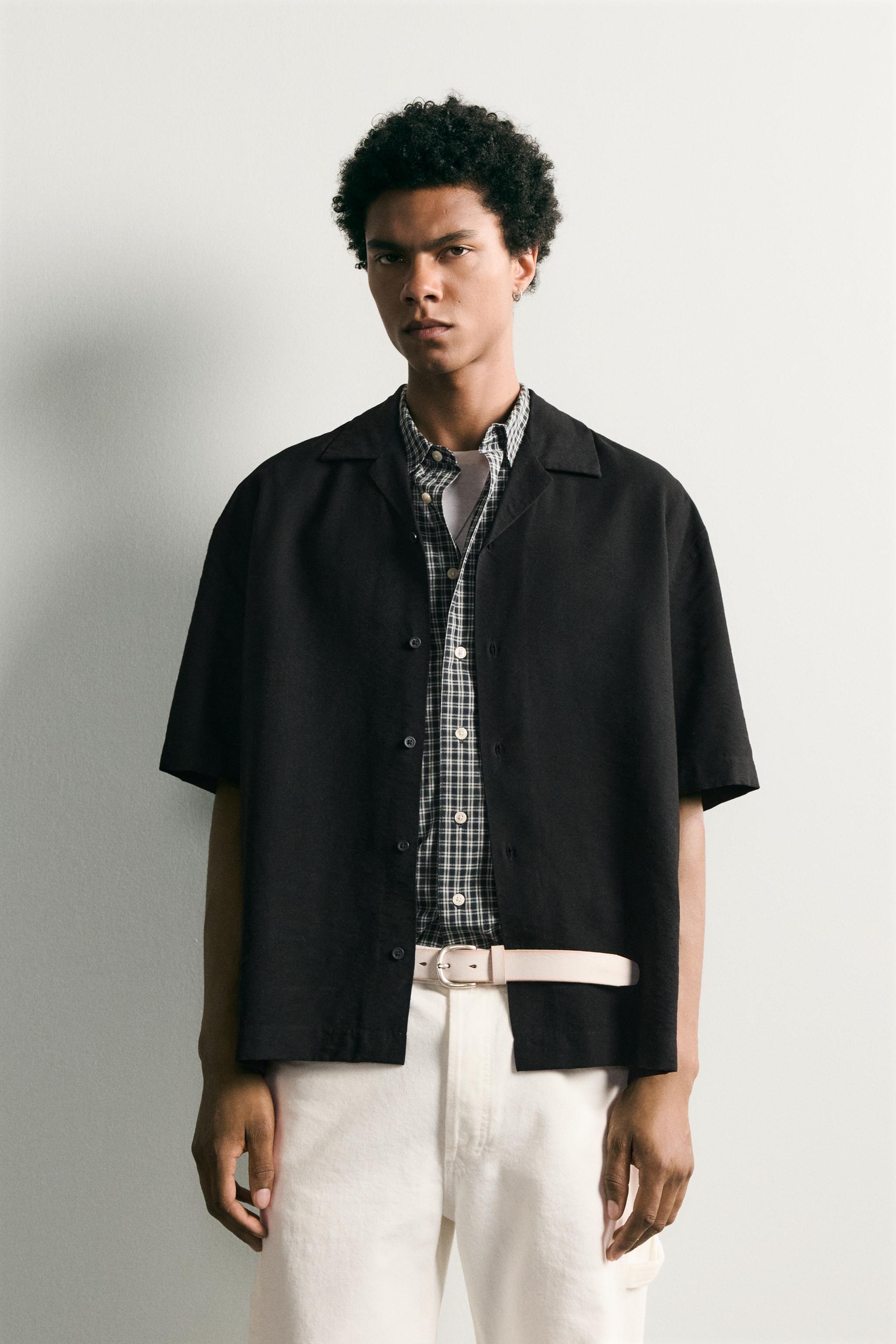 FLOWY REGULAR FIT SHIRT — Black
