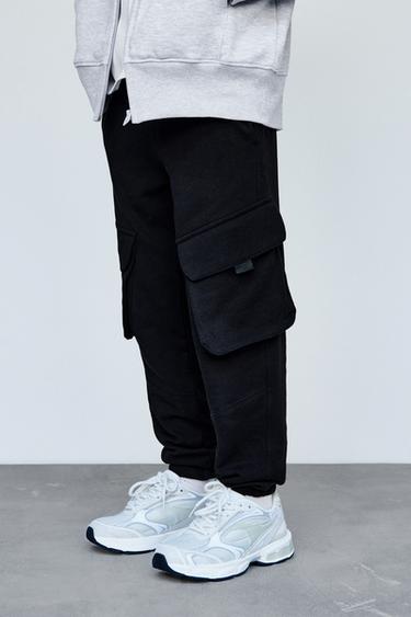 Zara PLUSH CARGO PANTS - Black