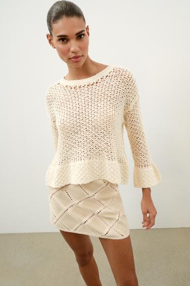 KNIT JUMPER WITH RUFFLES - Ecru by Zara