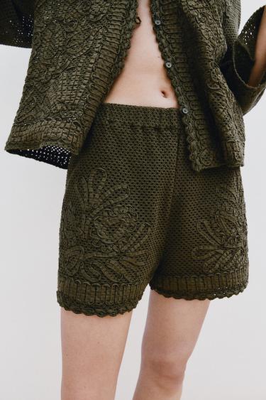 SHORT EN MATIÈRES VARIÉES ET CROCHET - Kaki de Zara - Image 1