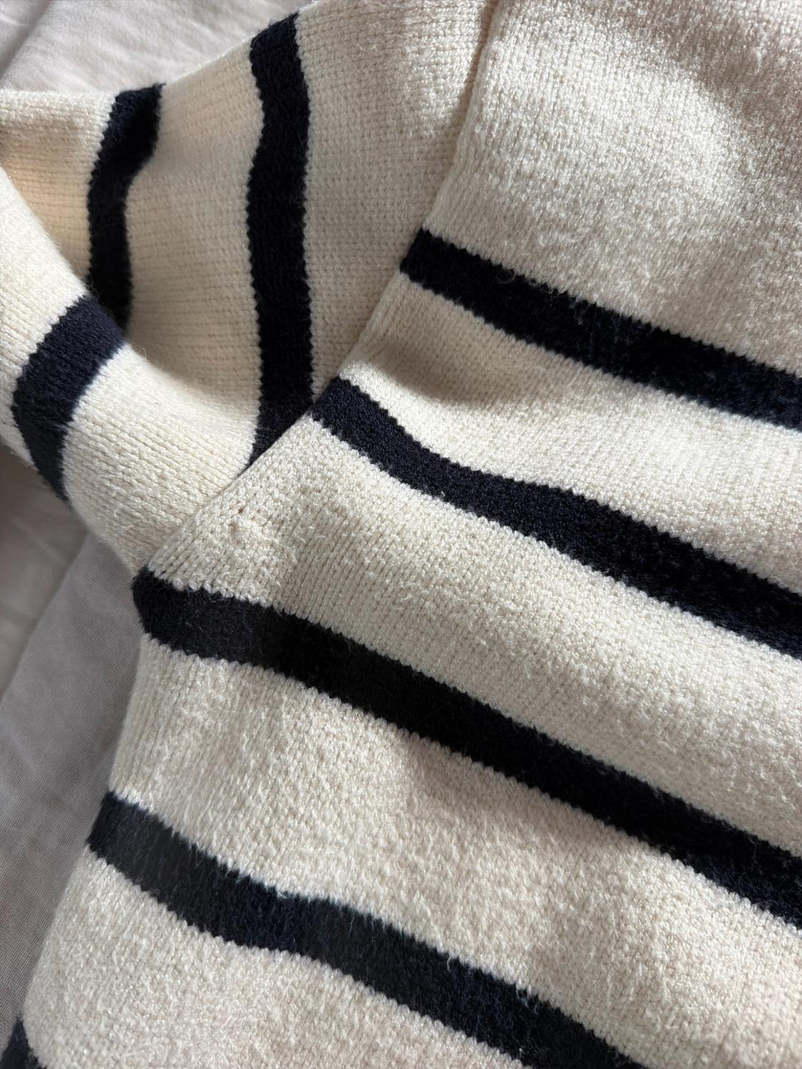STRIPED KNIT CARDIGAN - Image 9