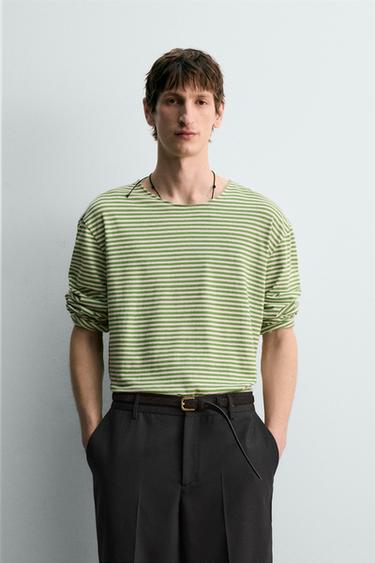T-SHIRT EN JACQUARD À RAYURES ÉDITION LIMITÉE - Vert de Zara
