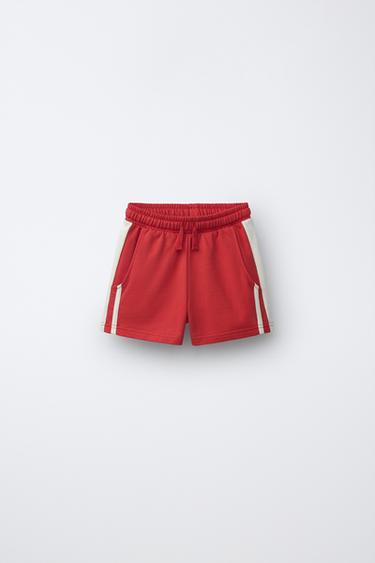 SHORT À BANDES LATÉRALES - Rouge de Zara