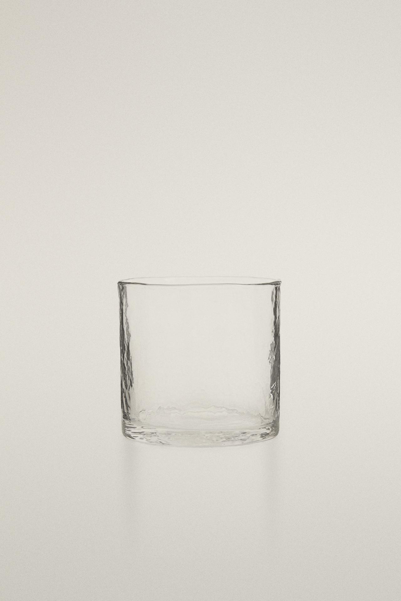 HAMMERED GLASS TUMBLER — Transparent