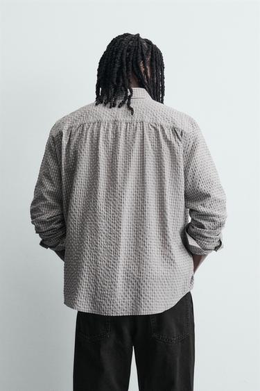 CHEMISE À CARREAUX TEXTURÉE - Blanc / Grenat de Zara - Image 2