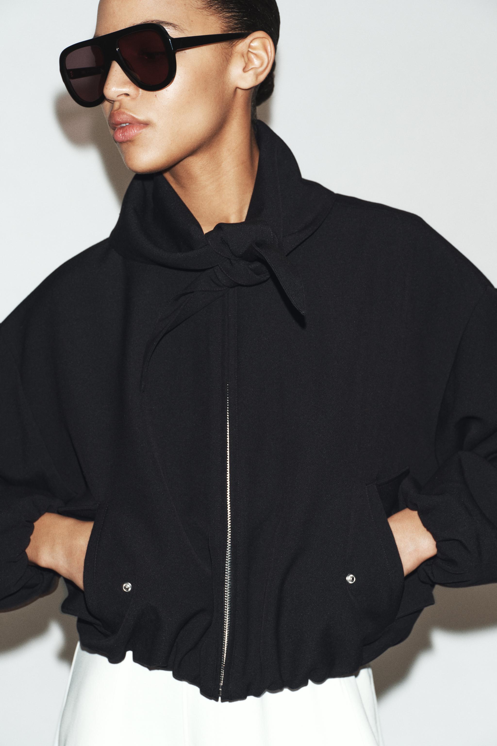 BOMBER JACKET WITH REMOVABLE SCARF