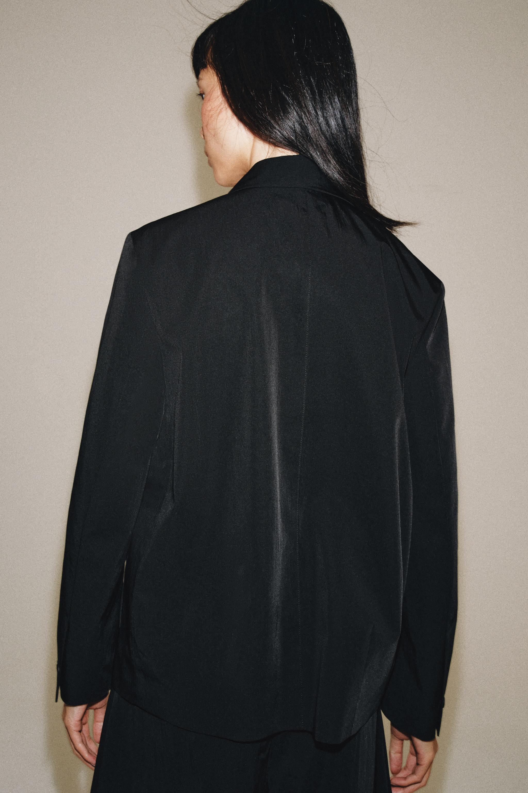 ZW COLLECTION ダブルブレストブレザー - ブラック | ZARA Japan / 日本