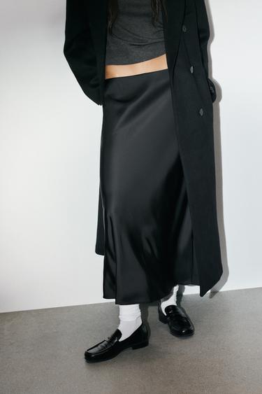 SATIN MIDI SKIRT - Black by Zara