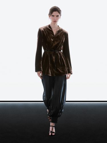 Americana terciopelo lazada - Marrón de Zara - Imagen 0