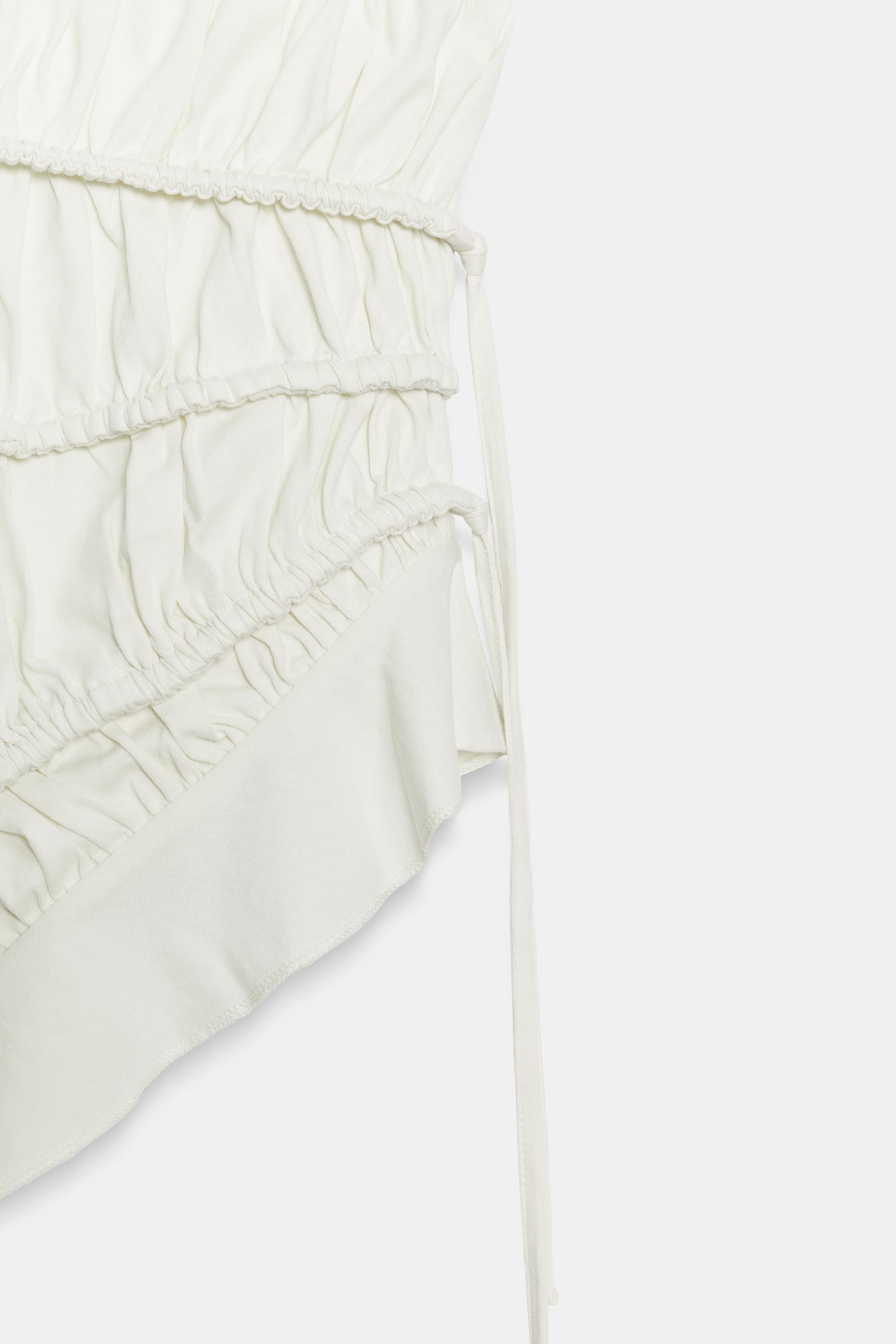 Zara Asimetrik Pilili Top görsel 5