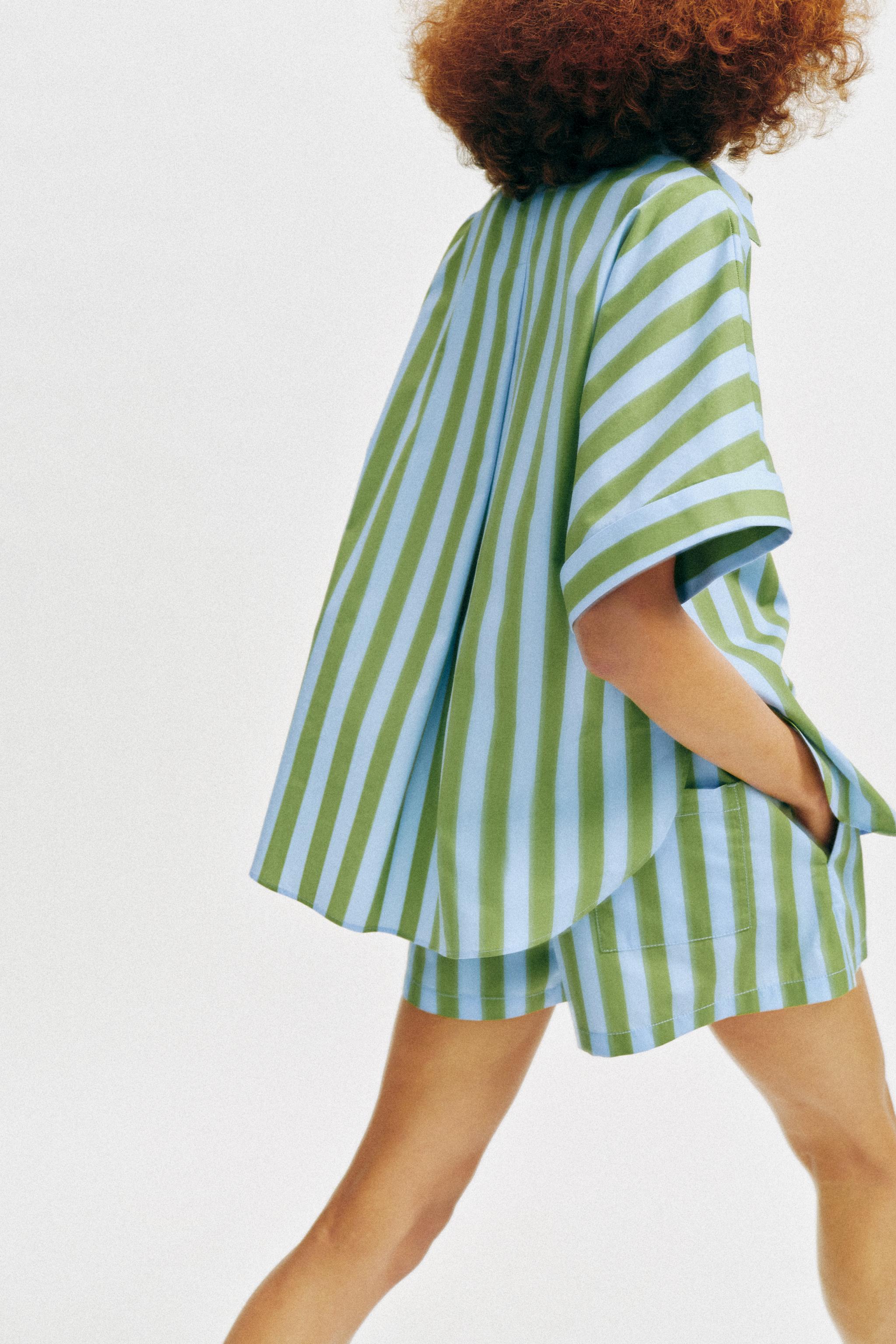 CHEMISE OVERSIZE À RAYURES