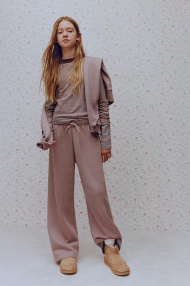 SUDADERA BÁSICA ETIQUETA - Rosado de Zara