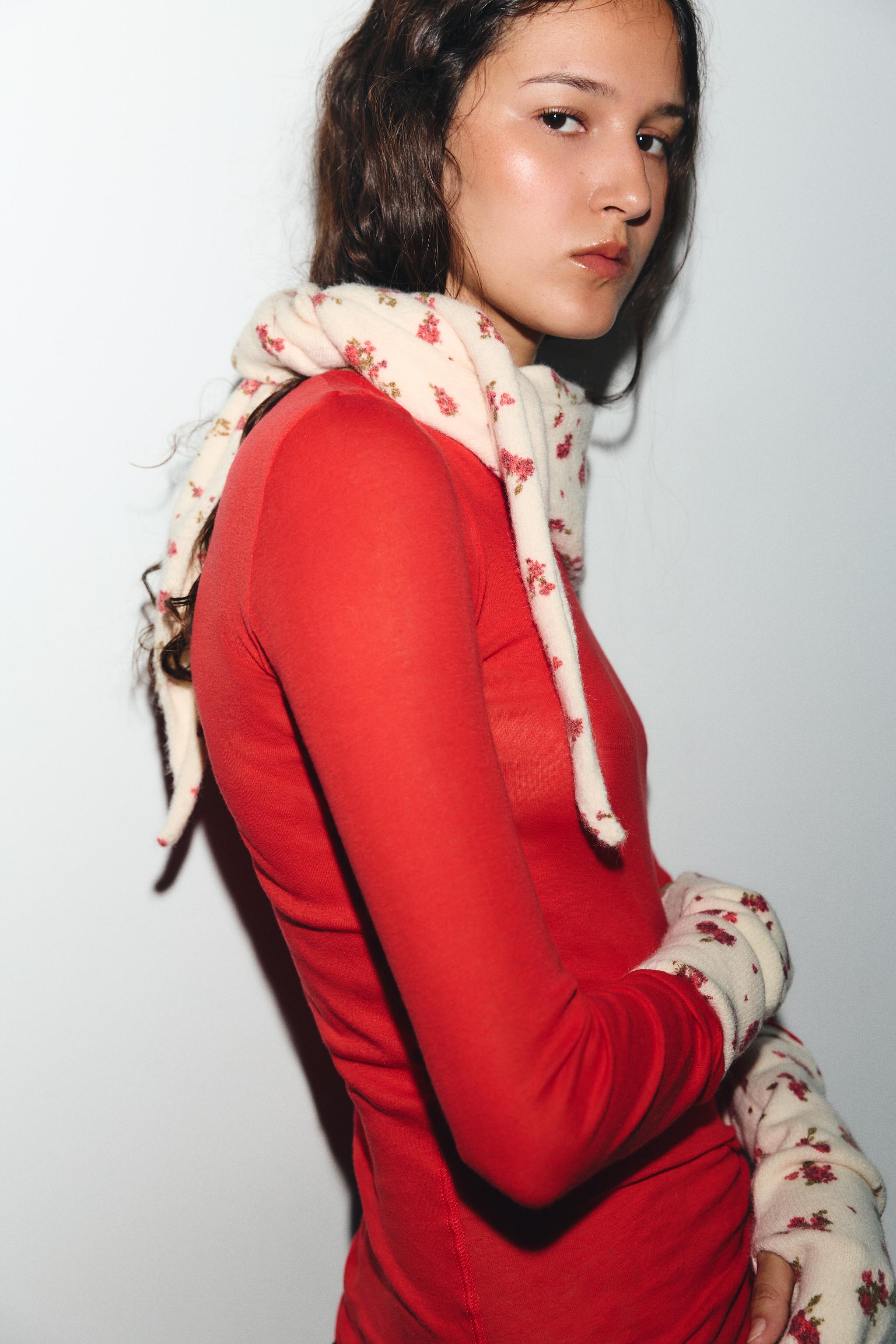 FLORAL PRINT KNIT BANDANA