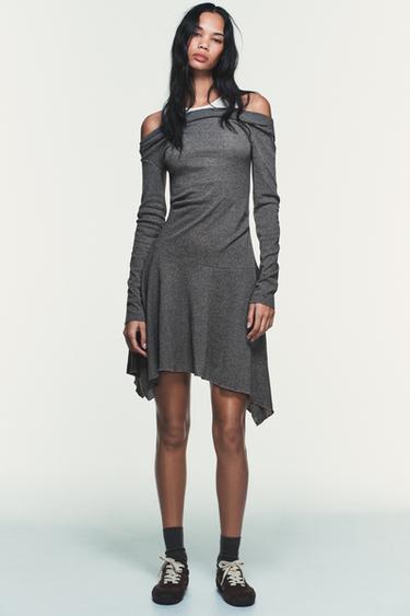 VESTIT CURT ASIMÈTRIC - 831 de Zara