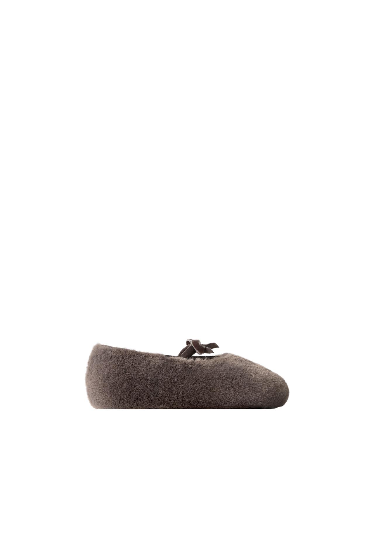 SHEEPSKIN BOW BALLET FLATS