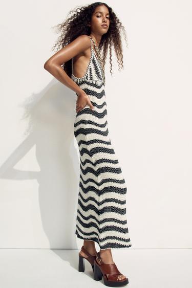 VESTIDO PUNTO RAYAS - Crudo / Negro de Zara