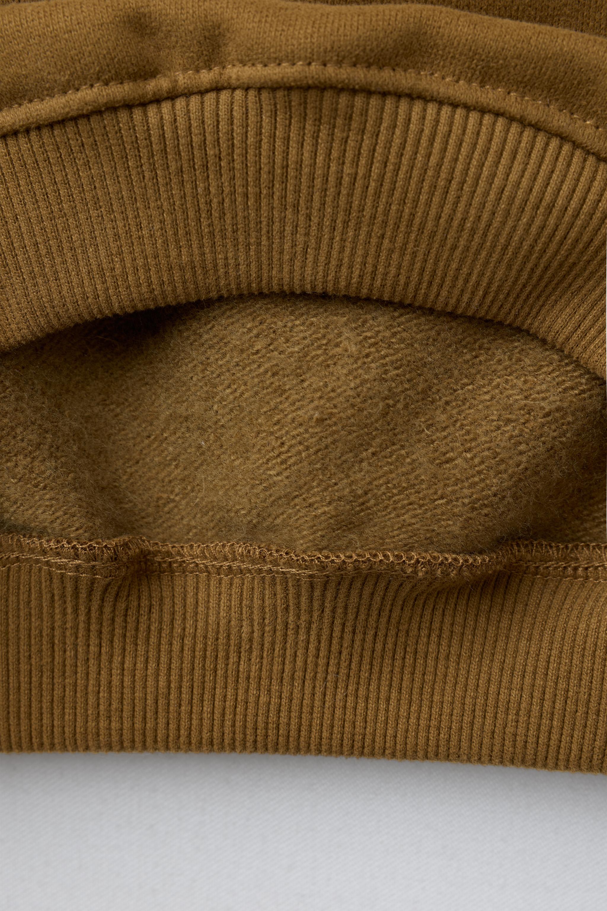 PLAIN MOCK NECK SWEATSHIRT