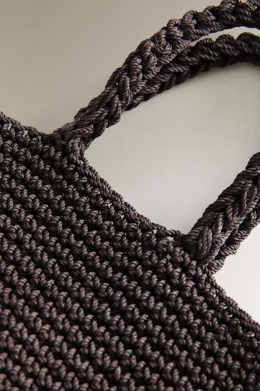 MINI SAC EFFET TRESSÉ - Marron de Zara - Image 4