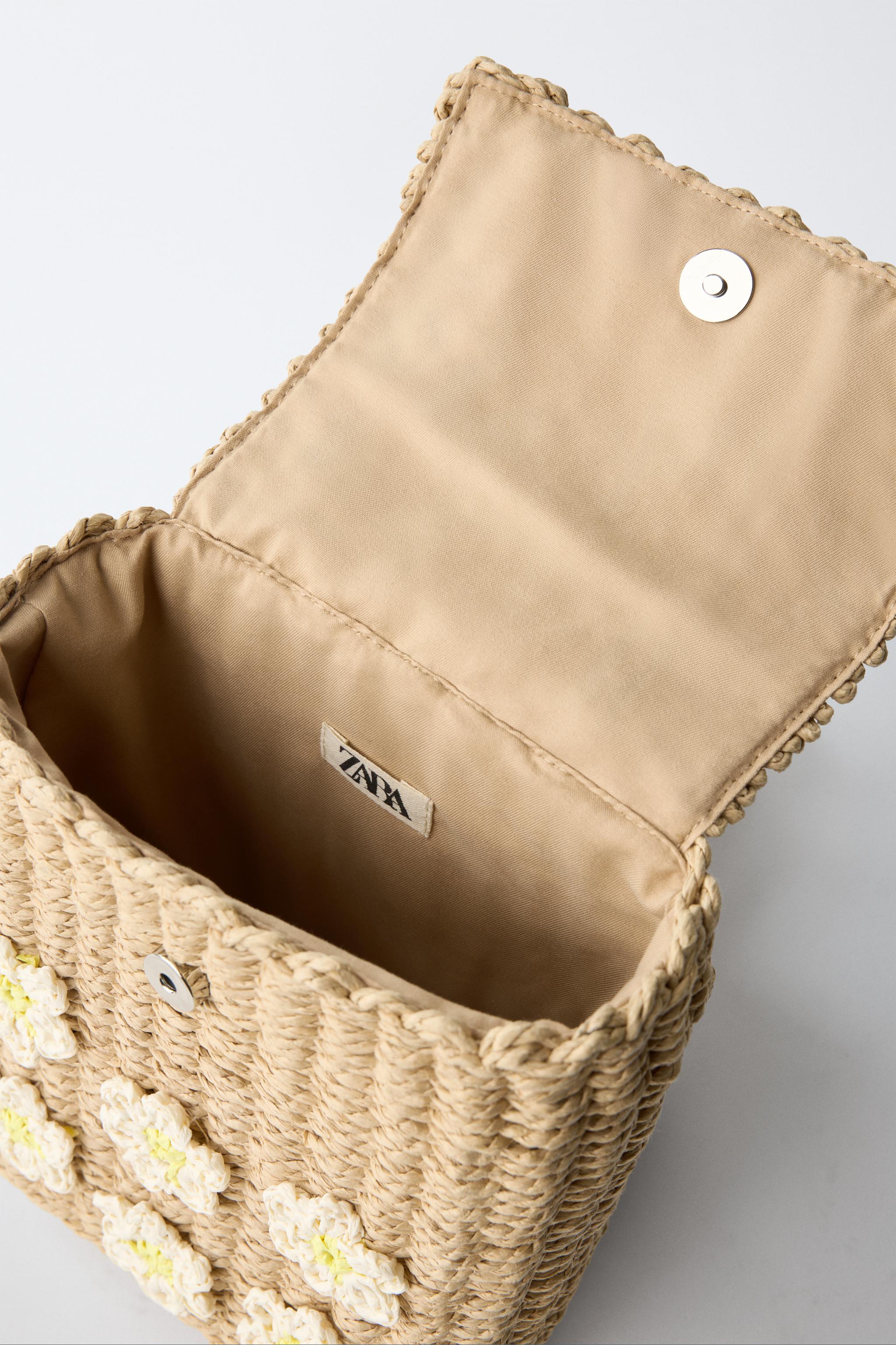 SAC À DOS EFFET RAFIA FLEURI