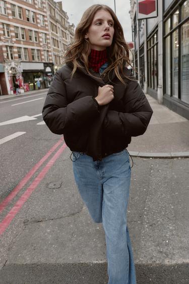 KORTE WATERAFSTOTENDE EN WINDDICHTE GEWATTEERDE ANORAK - Bruin van Zara