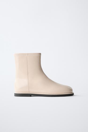 ECRU PATENT-FINISH ANKLE BOOTS - Ecru White by Zara