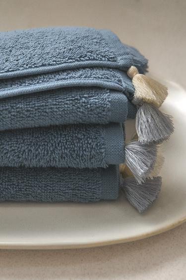 PACK OF HAND TOWELS WITH TASSELS (PACK OF 3) - Mid-blue by Zara - Image 3