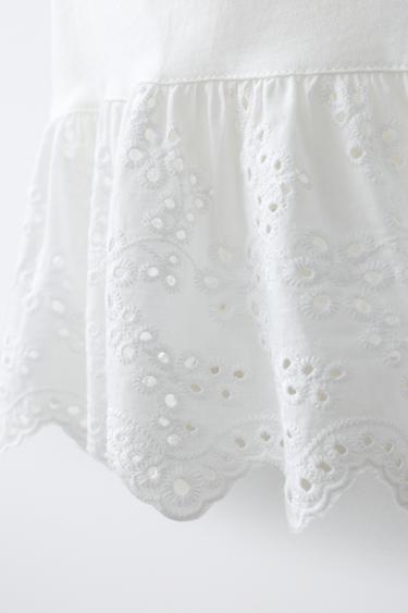 T-SHIRT EN MATIÈRES VARIÉES BRODERIE SUISSE - Blanc de Zara - Image 2