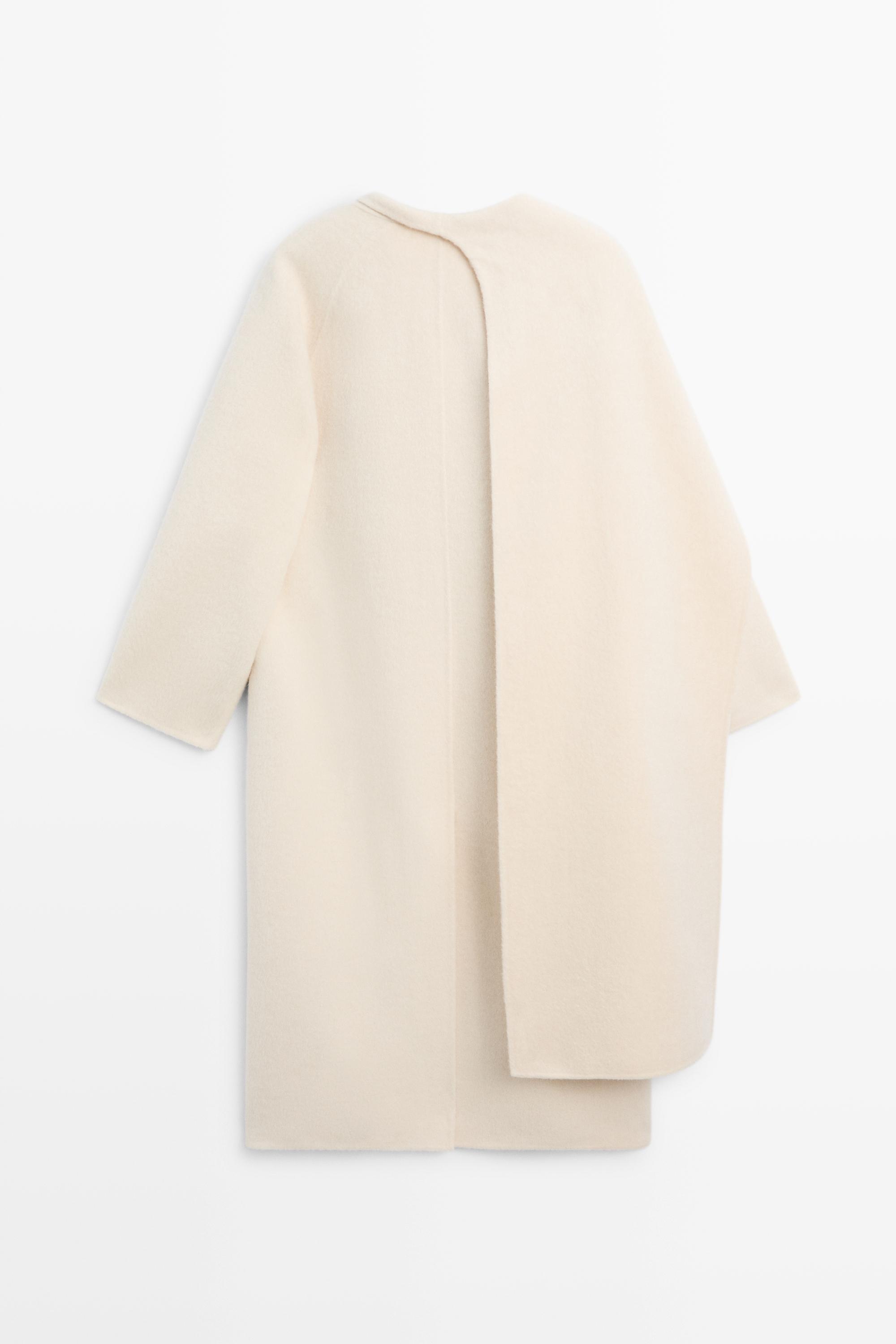 100% wool long coat with scarf