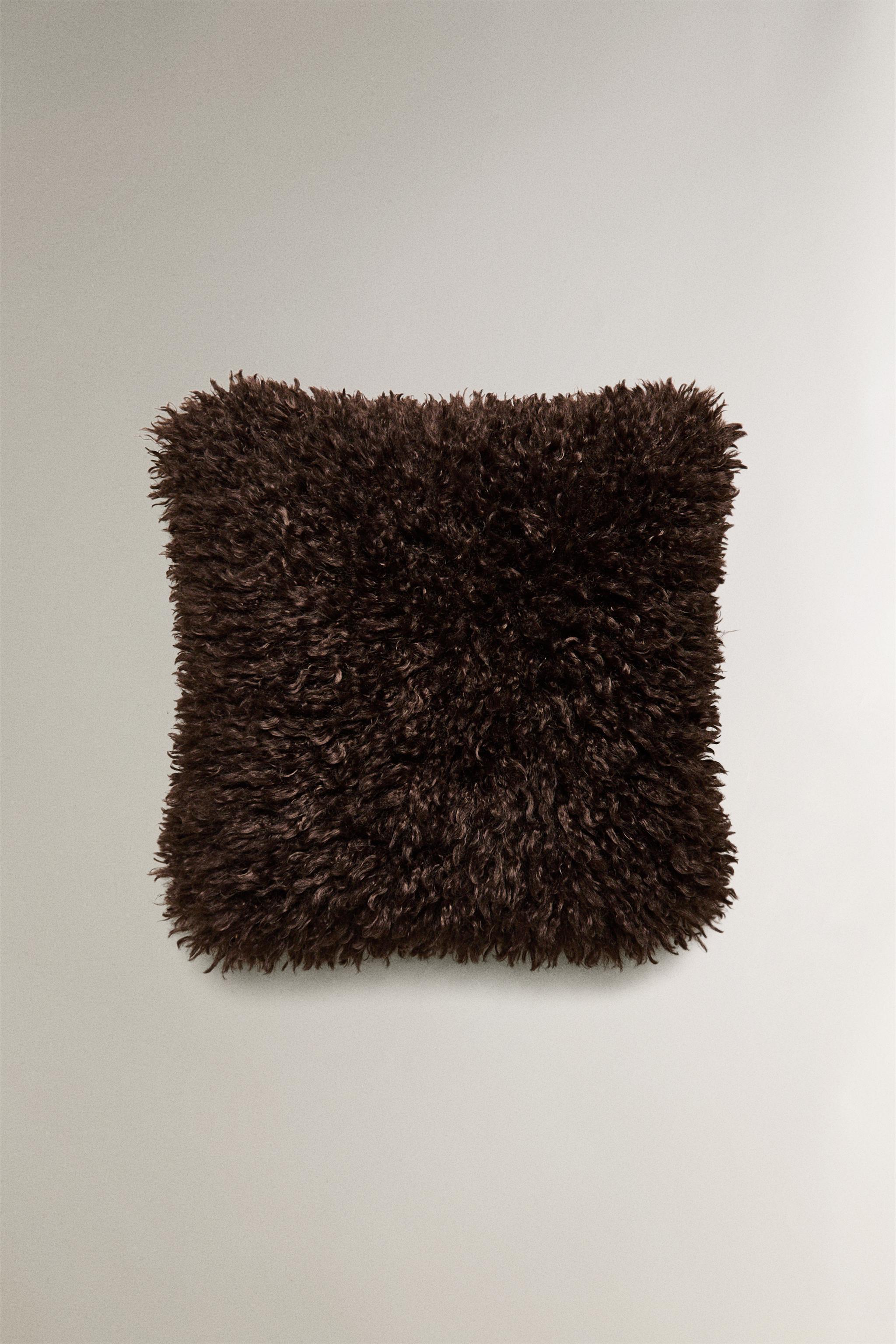 zara フェイクファーボアクッションカバーピローケースブラウンベージュ 新品 ZARA HOME ザラホーム フェイクファー クッションカバー