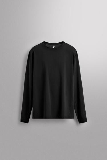 CAMISETA PERFORADA MANGA LARGA - Negro de Zara