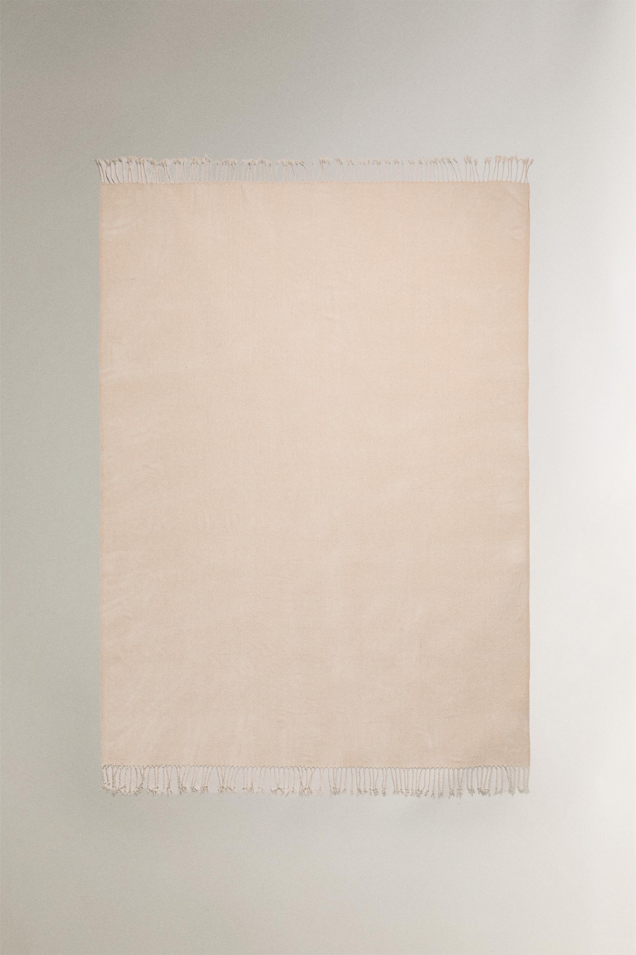 CHENILLE BLANKET - Light beige | ZARA United States